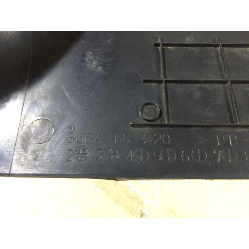 Обшивка салона (салон) Mazda 6 GG 2002 2.0 RF5 GJ6A68220