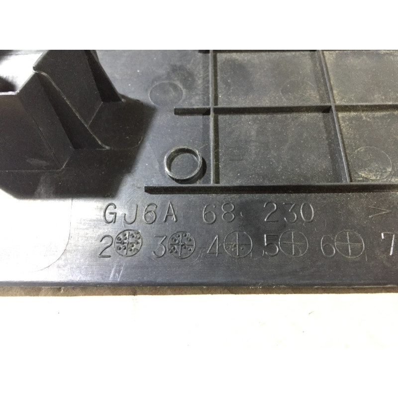 Обшивка салона (салон) Mazda 6 GG 2002 2.0 RF5 GJ6A68230