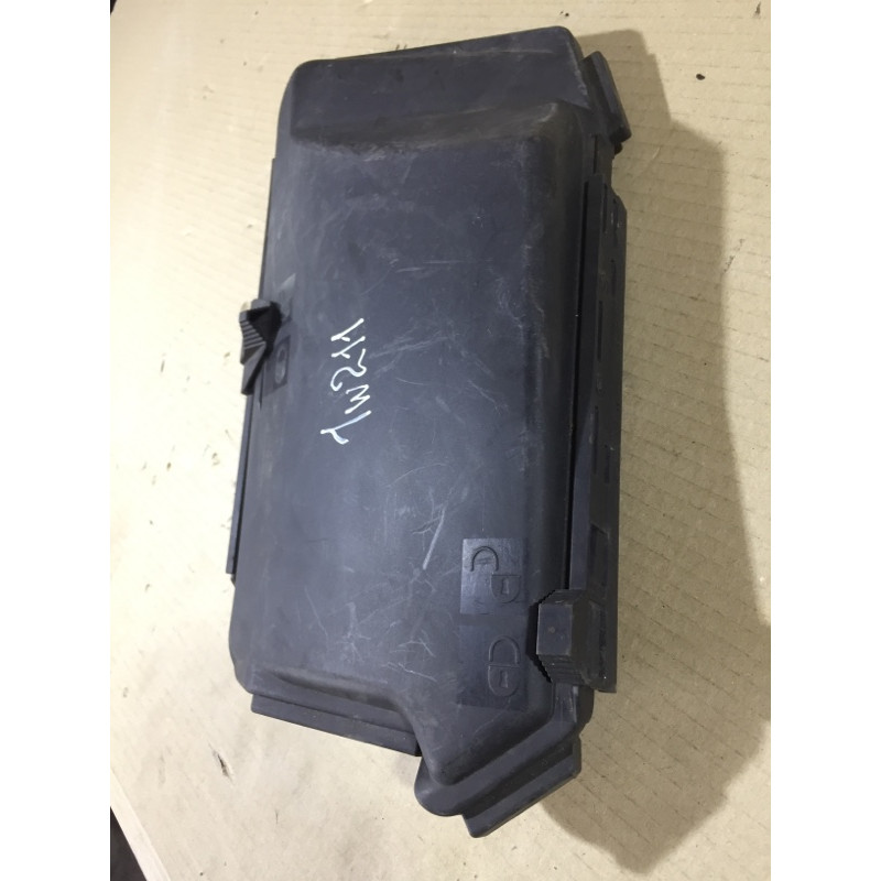 Пластик подкапотный (кузов и элементы) Mercedes-Benz E-class W211 2006 3.2 M112.946 2115400082