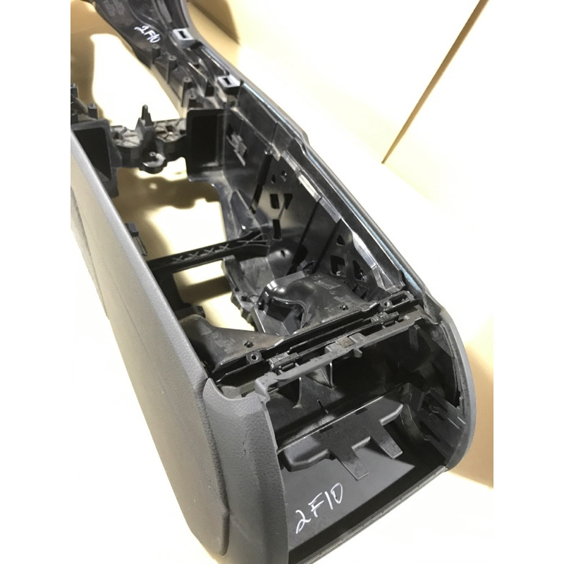 Центральна консоль (салон) BMW 5-series F10 2013 N47D20 51169216814