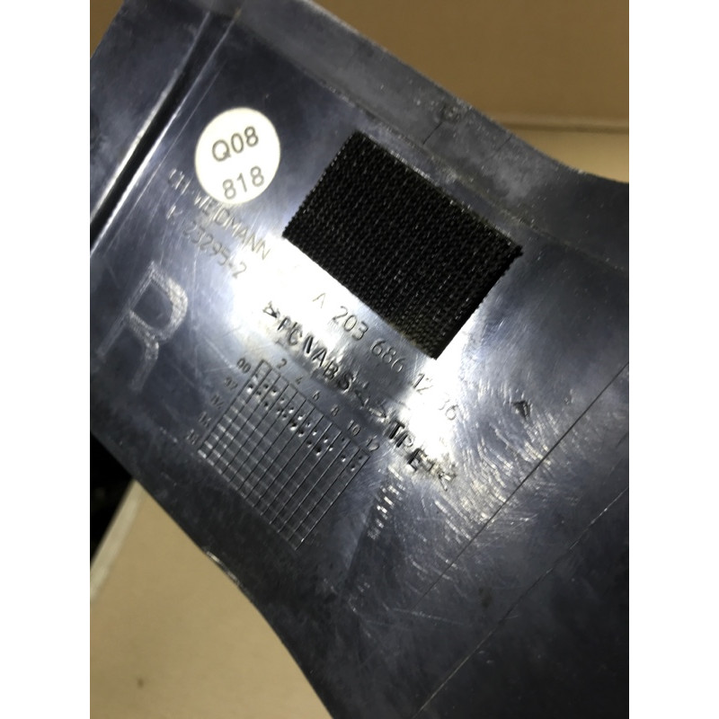 Накладка на порог (кузов и элементы) Mercedes-Benz C-class W203 1.8 M111.951 A2036861236