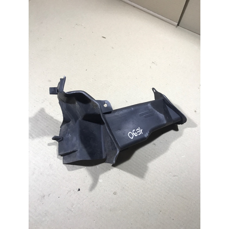 Воздуховод (кузов и элементы) BMW 3-series E90 2006 N46B20 64316925978