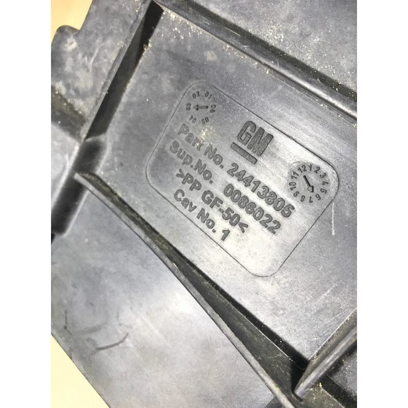 Площадка аккумулятора (кузов и элементы) Opel Vectra C 2004 2.2 SE 24413805