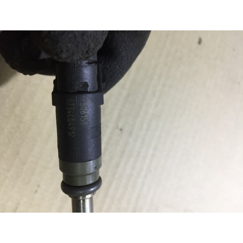 Форсунка топливная (топливная система) BMW 3-series E90 2006 N46B20 13537506158