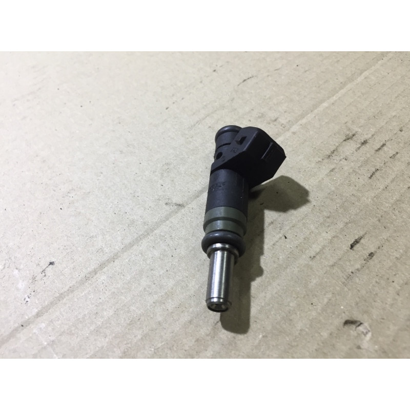 Форсунка топливная (топливная система) BMW 3-series E90 2006 N46B20 13537506158