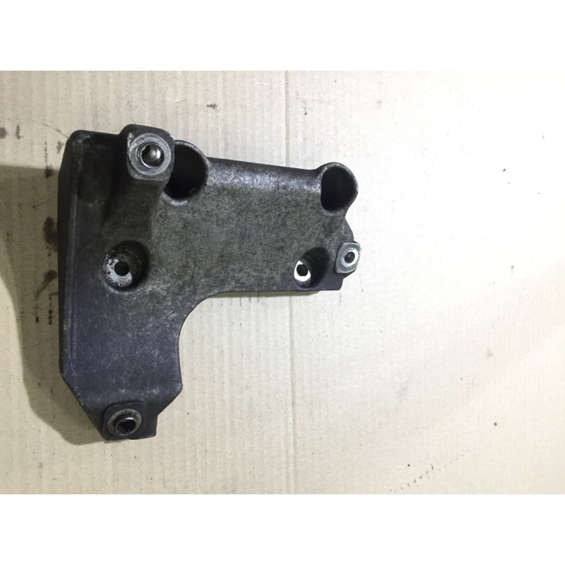 Кронштейн (двигатель и элементы) BMW 3-series E90 2006 N46B20 64557505980