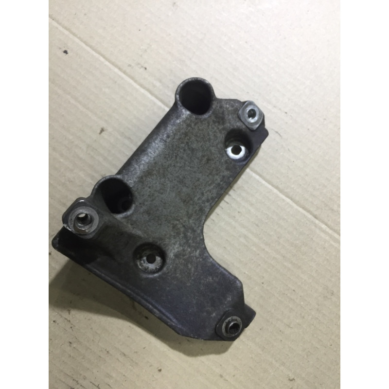 Кронштейн (двигатель и элементы) BMW 3-series E90 2006 N46B20 64557505980