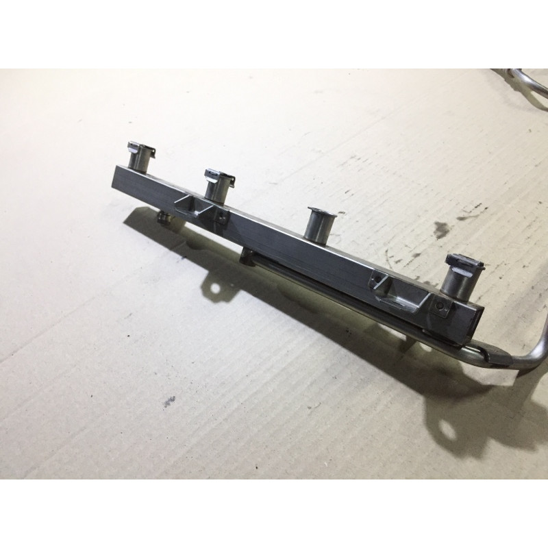 Топливная рампа (топливная система) BMW 3-series E90 2006 N46B20 13537530420