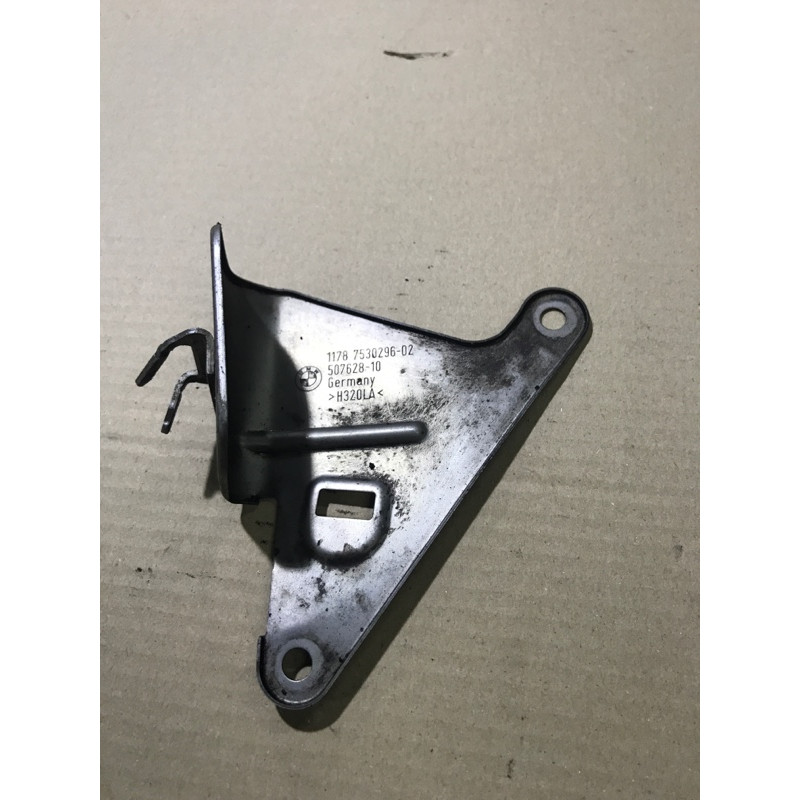 Кронштейн (двигатель и элементы) BMW 3-series E90 2006 N46B20 11787530296