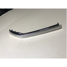 Молдинг решетки радиатора