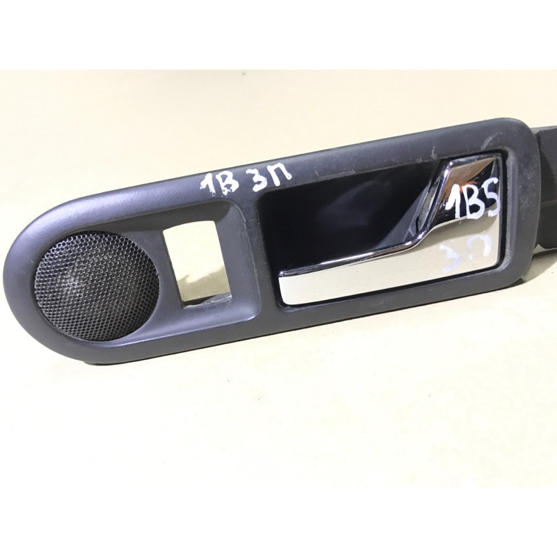 Ручка двери внутренняя (салон) Volkswagen Passat B5 2003 1.9 TDI 1J4839114C