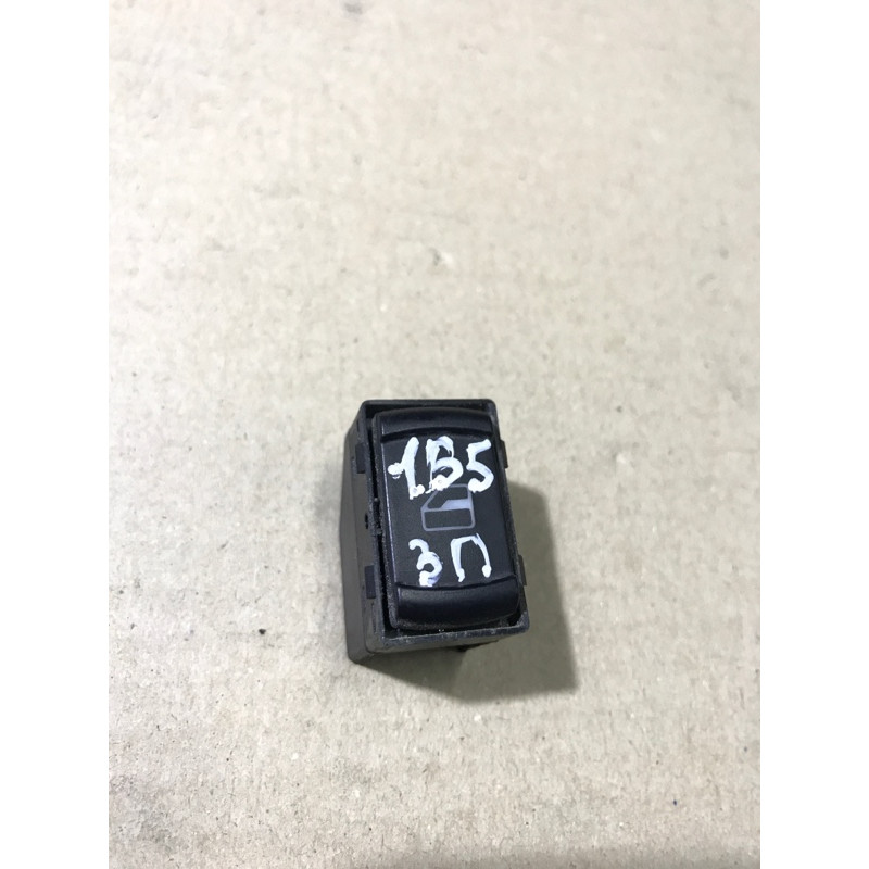 Кнопка стеклоподъемника (электрика / кнопки) Volkswagen Passat B5 2003 1.9 TDI 1J0959855