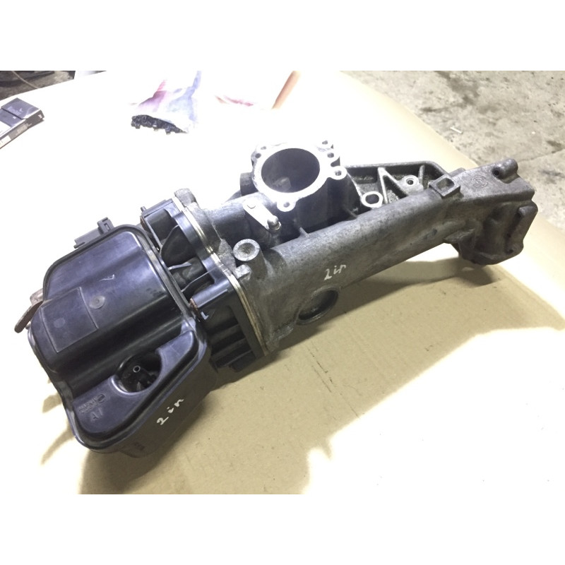 Клапан ЕГР (двигатель и элементы) Opel Insignia A 2012 2.0 DTH 55577443