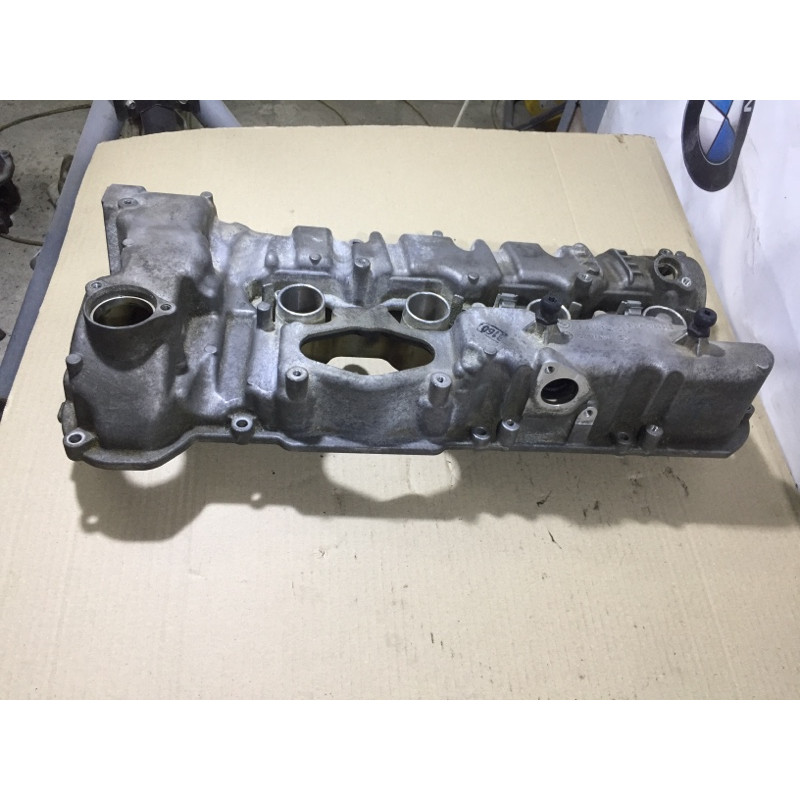 Крышка клапанов (двигатель и элементы) BMW 5-series F10 2013 N63B44 11127566283