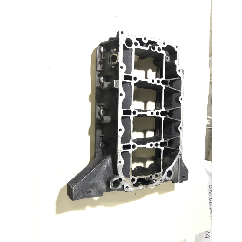 Поддон двигателя (двигатель и элементы) Land Rover Freelander L314 1.8B LCB100740