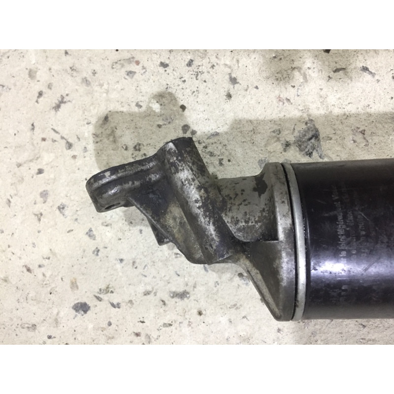 Корпус масляного фильтра (двигатель и элементы) BMW 3-series E30