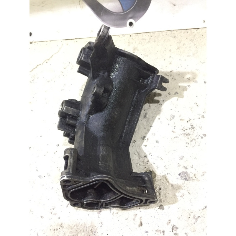 Корпус масляного фильтра (двигатель и элементы) BMW 3-series E36 11422246757