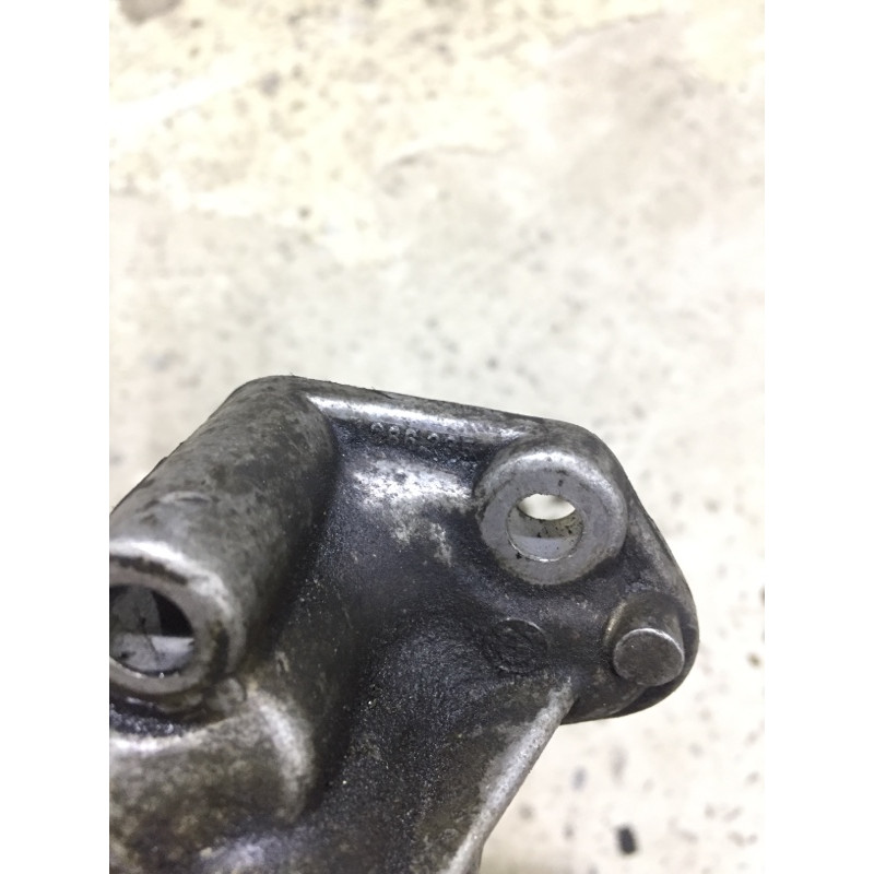 Корпус масляного фильтра (двигатель и элементы) BMW 3-series E30 11421289128