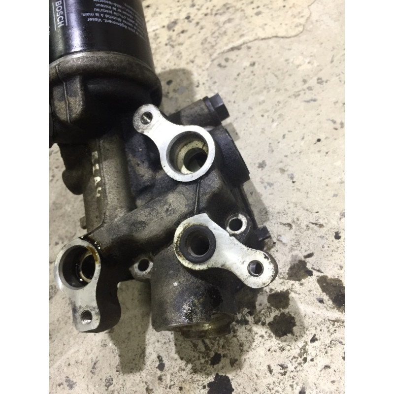 Корпус масляного фильтра (двигатель и элементы) AUDI A4 B6 2.4BDV 06B115417F