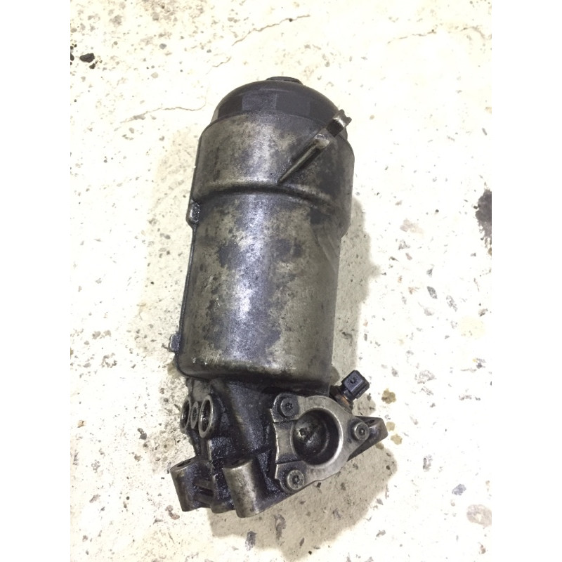 Корпус масляного фильтра (двигатель и элементы) BMW 7-series E38 11422246395