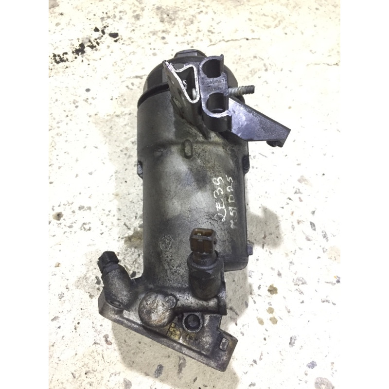 Корпус масляного фильтра (двигатель и элементы) BMW 5-series E39 1999 M51d25 11422246395