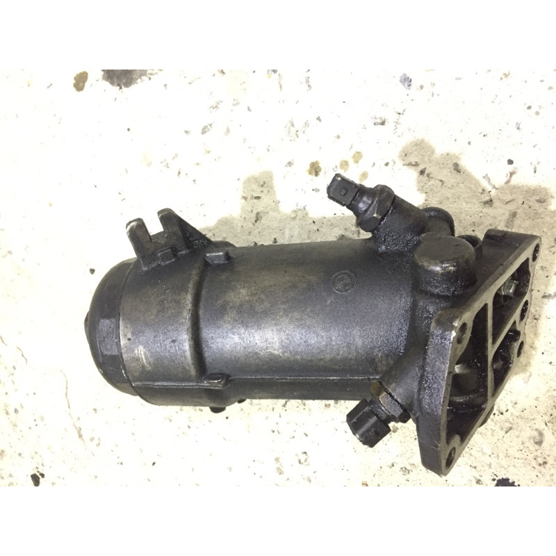 Корпус масляного фильтра (двигатель и элементы) BMW 5-series E39 11422246395