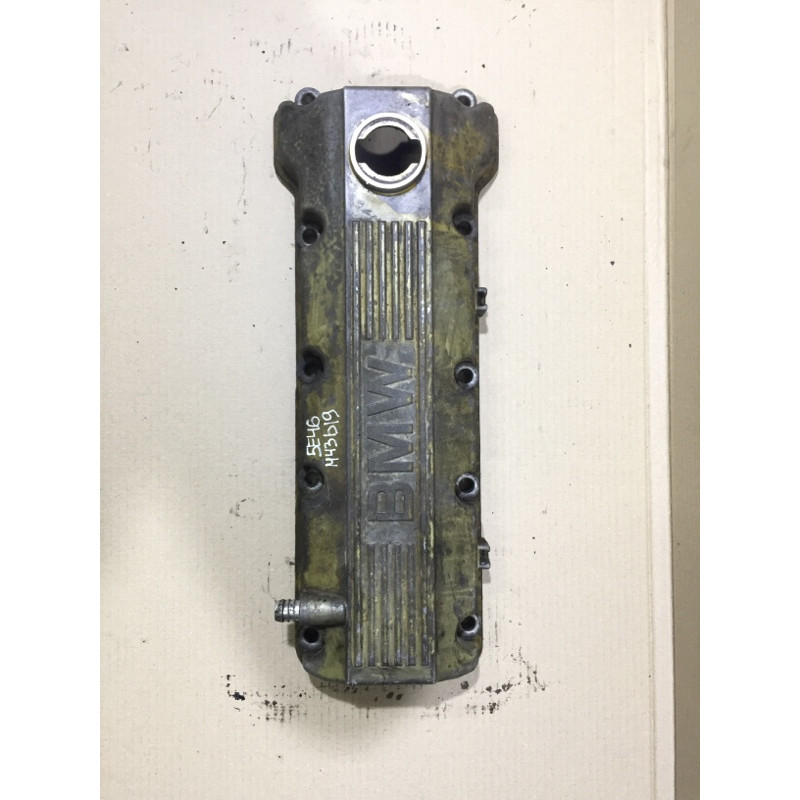 Крышка клапанов (двигатель и элементы) BMW 3-series E46 M43b18 1739643