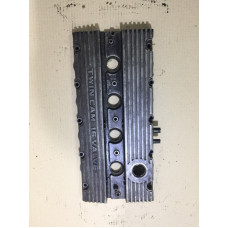 Крышка клапанов