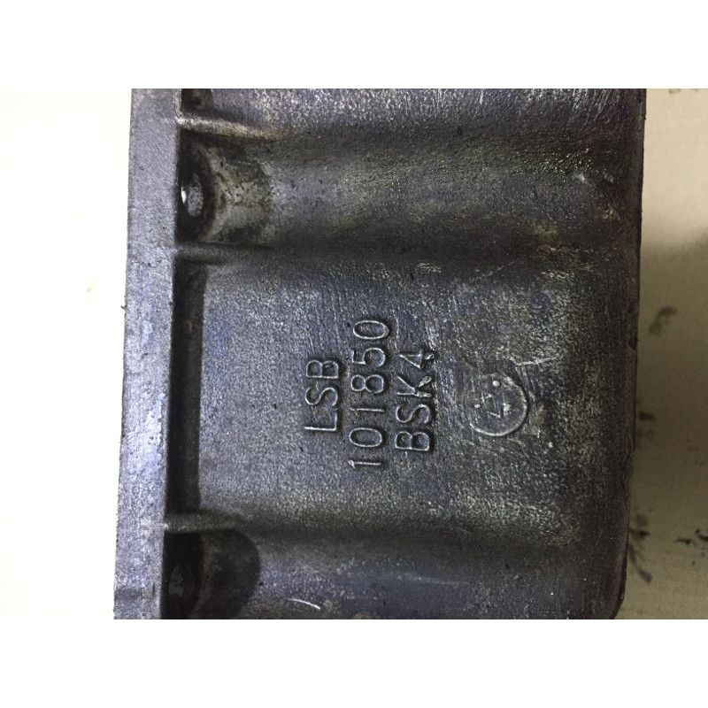 Поддон двигателя (двигатель и элементы) Land Rover Freelander L314 1.8B LSB000390L