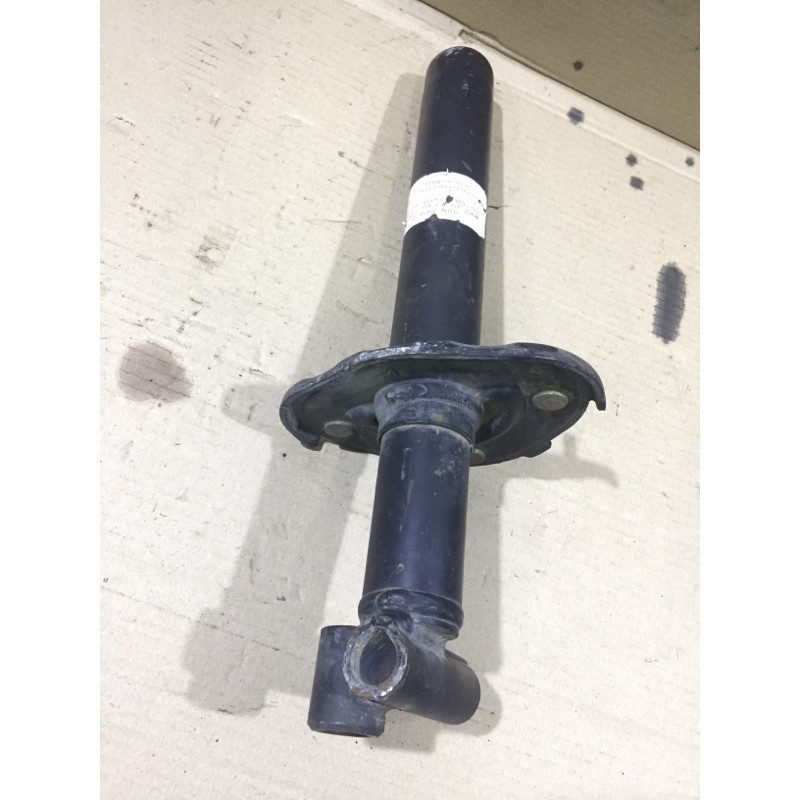 Кронштейн усилителя бампера (стекла и зеркала) BMW 7-series E38 51128125421