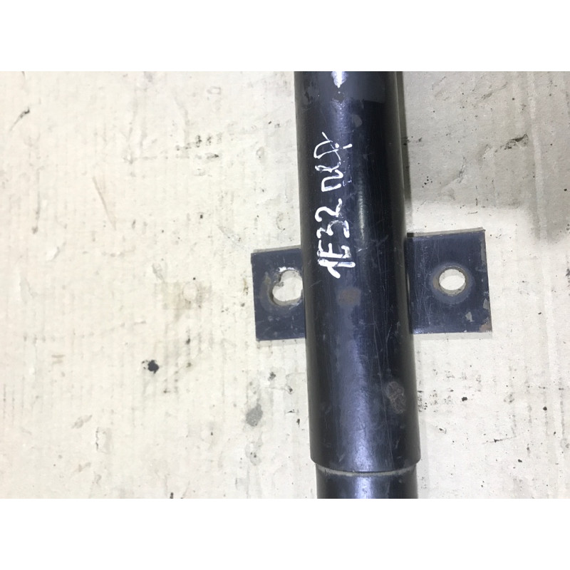 Кронштейн усилителя бампера (стекла и зеркала) BMW 7-series E32 1990 M70b50 51118127553