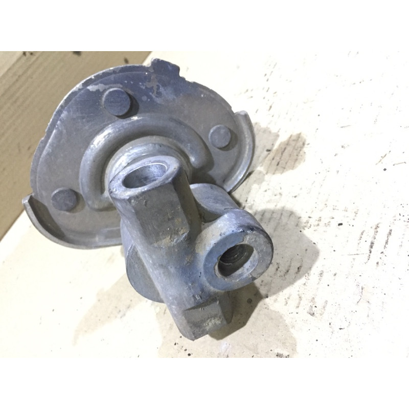 Кронштейн усилителя бампера (стекла и зеркала) BMW 5-series E39 51128174084