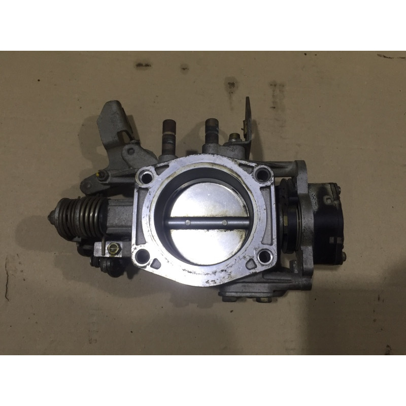 Дроссельная заслонка (электрика двигателя) BMW 5-series E34 1735606