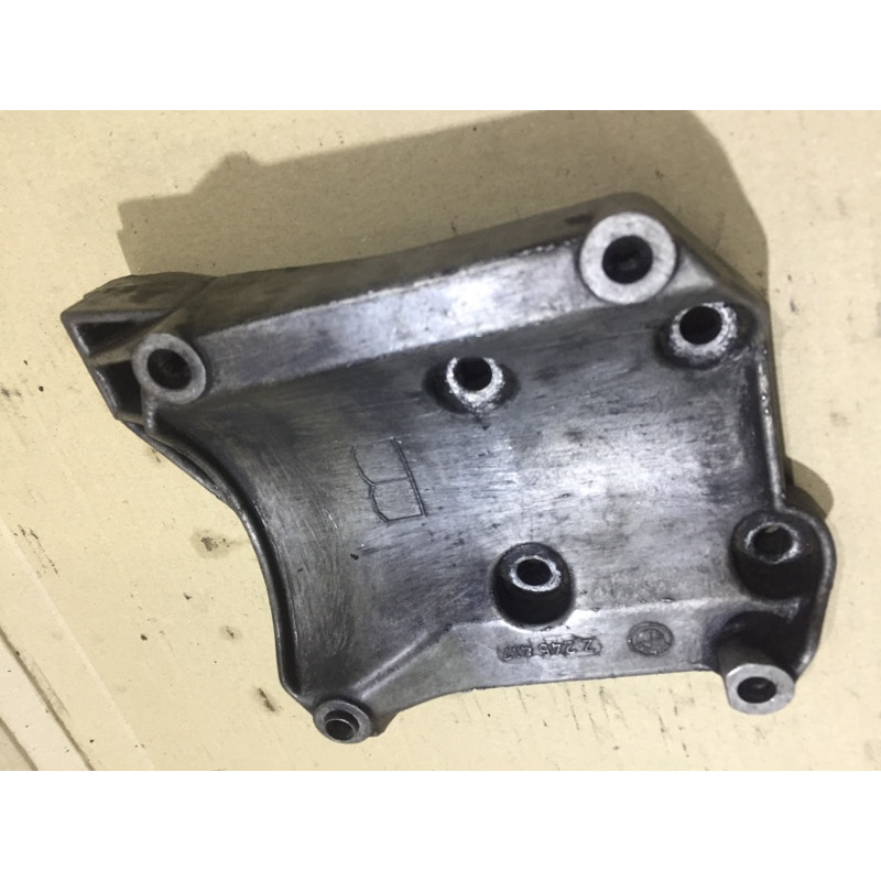 Кронштейн компрессора кондиционера (кронштейны двигателя) BMW 5-series E34 64552245412