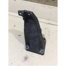 Кронштейн подушки двигателя