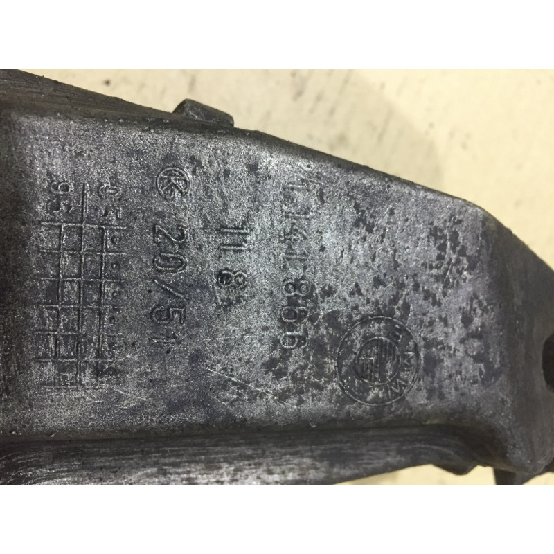 Кронштейн подушки двигателя (кронштейны двигателя) BMW 5-series E34 11811141866