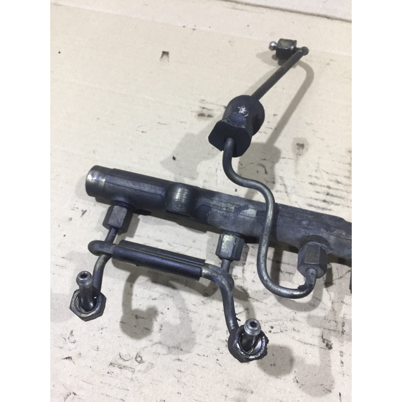 Топливная рампа (топливная система) BMW 5-series E39 2001 M57d30 13537805722