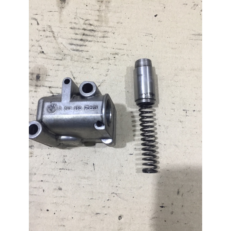 Натяжитель цепи (двигатель и элементы) BMW 5-series E34 13522243950