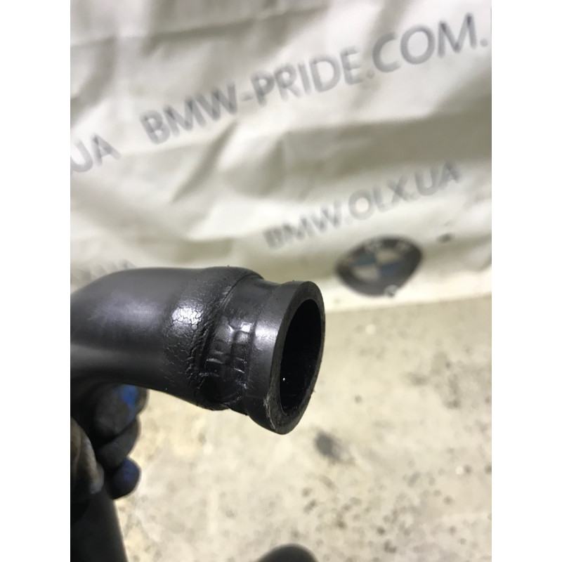 Патрубок (система охлаждения) BMW 3-series E30 M21d24 11151285773