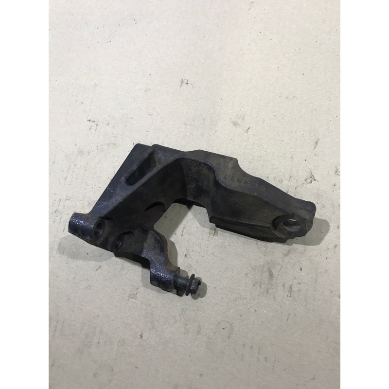 Кронштейн (двигатель и элементы) Lexus RX XU30 2007 3.0 1MZ-FE 1231520040