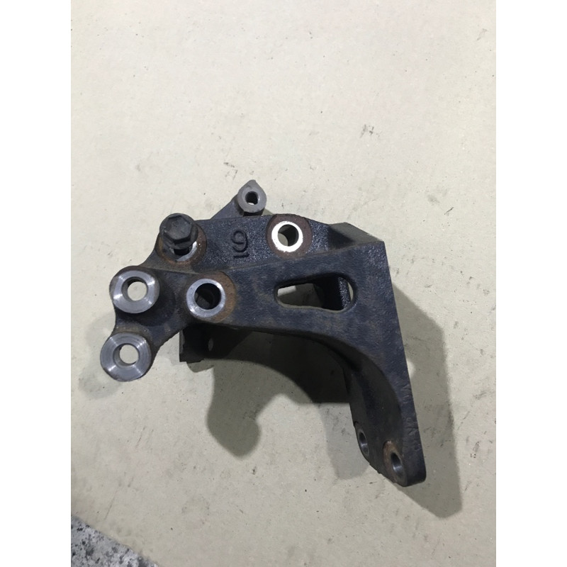 Кронштейн подушки двигателя (кронштейны двигателя) Lexus RX XU30 2007 3.0 1MZ-FE 1232120090