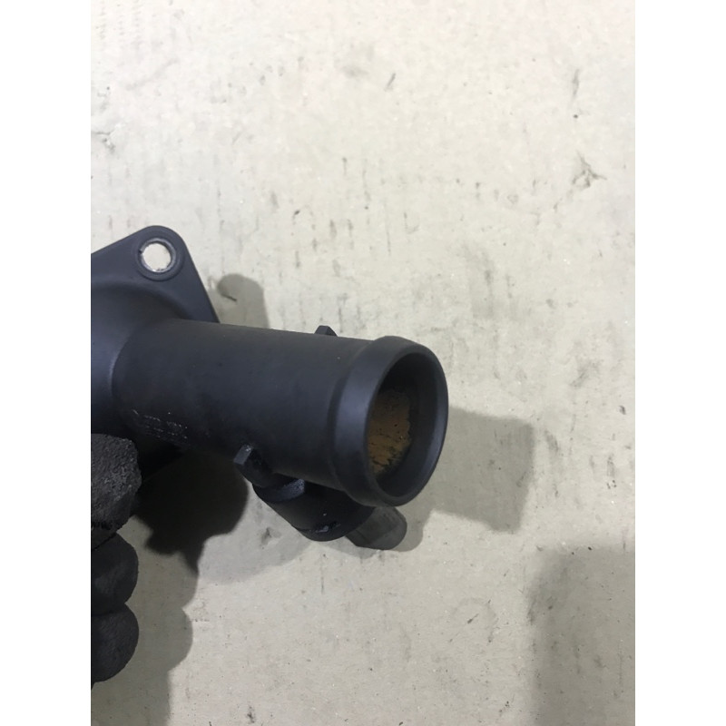 Термостат (система охлаждения) Volkswagen Golf 1K 2004 2.0 BKD 03G121121B