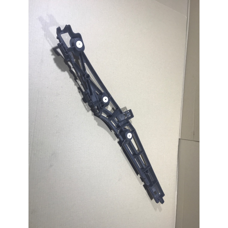 Крепление бампера (кузов и элементы) Opel Insignia A 2012 2.0 DTH 13238837