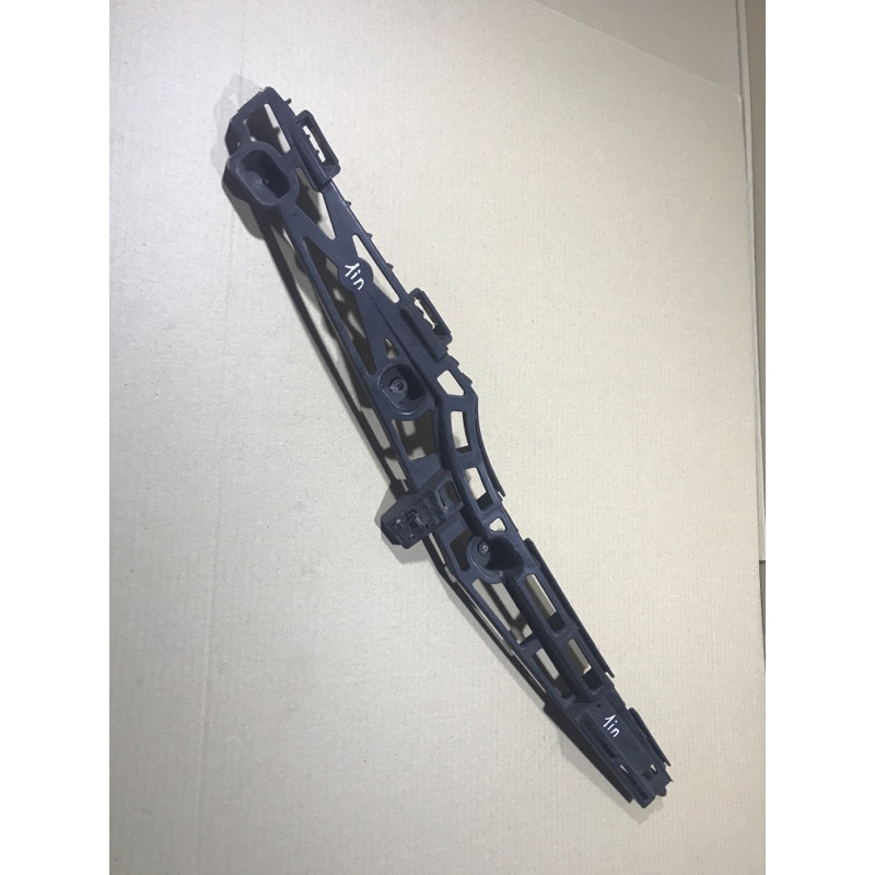 Крепление бампера (кузов и элементы) Opel Insignia A 2010 2.0 DTH 13238837