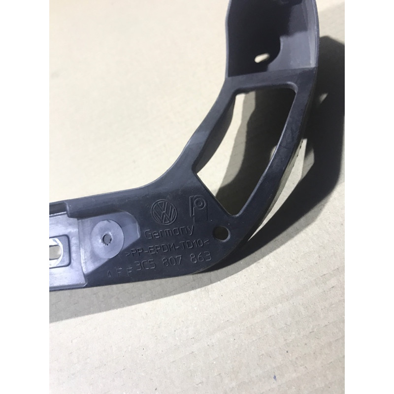 Крепление бампера (кузов и элементы) Volkswagen Passat B6 2008 2.0 BKP 3C5807863