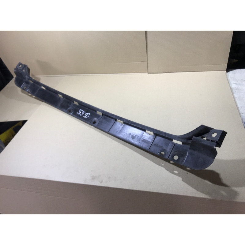 Крепление бампера (кузов и элементы) BMW 7-series E65 N62B44 51128223270