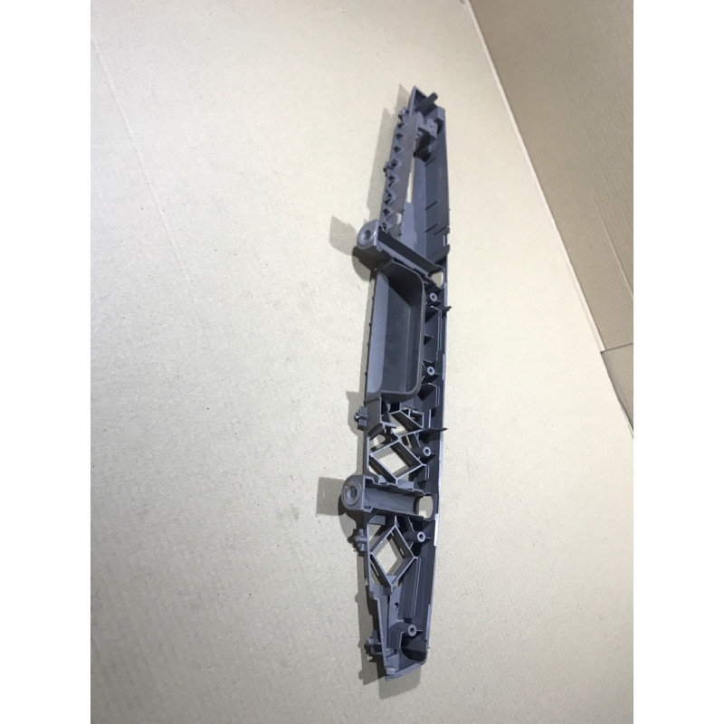 Крепление прочее (кузов и элементы) BMW 7-series E65 N62B44