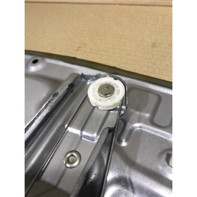 Механизм стеклоподъемника с мотором (кузов и элементы) Hyundai Santa Fe CM 2009 2.2 CRDI 834812B000