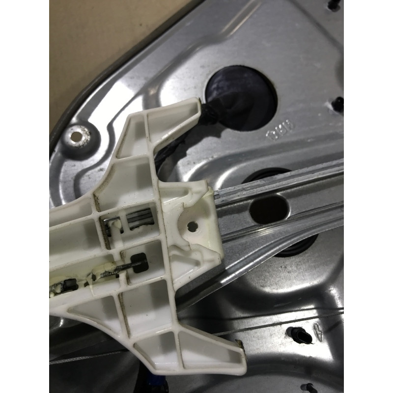 Механизм стеклоподъемника с мотором (кузов и элементы) Hyundai Santa Fe CM 2009 2.2 CRDI 834812B000