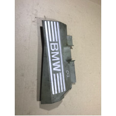 Декоративная крышка двигателя